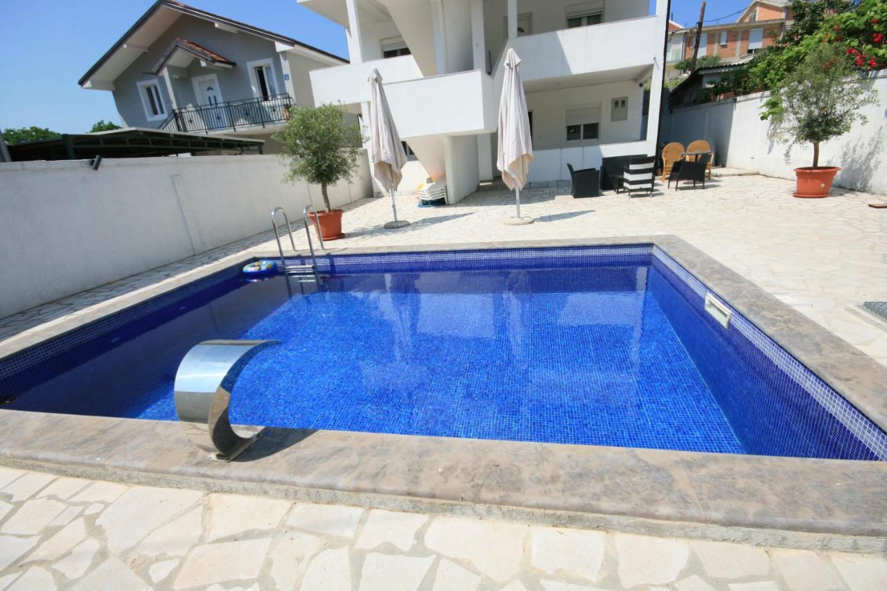 טיווט Apartmani Srdanovic מראה חיצוני תמונה