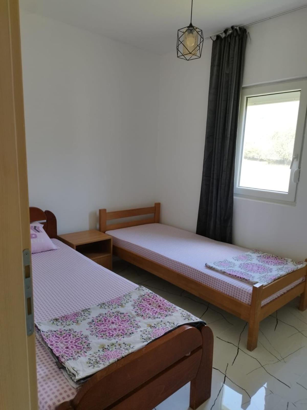 טיווט Apartmani Srdanovic מראה חיצוני תמונה